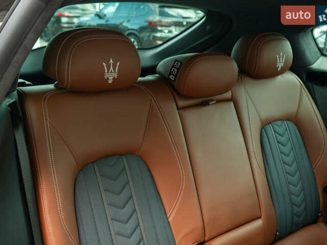 Сірий Мазераті Леванте, об'ємом двигуна 2.98 л та пробігом 70 тис. км за 41999 $, фото 49 на Automoto.ua