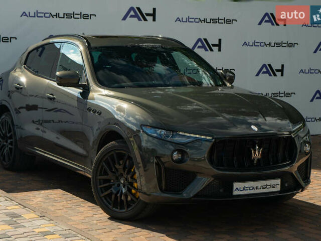 Сірий Мазераті Леванте, об'ємом двигуна 2.98 л та пробігом 70 тис. км за 41999 $, фото 6 на Automoto.ua