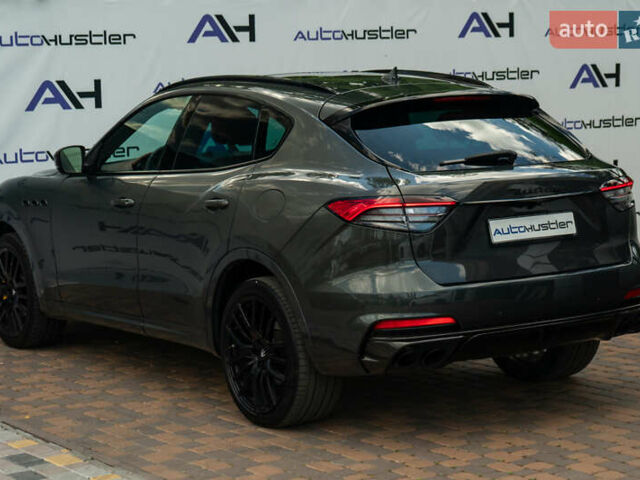 Сірий Мазераті Леванте, об'ємом двигуна 2.98 л та пробігом 70 тис. км за 41999 $, фото 24 на Automoto.ua