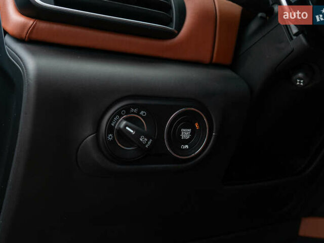 Сірий Мазераті Леванте, об'ємом двигуна 2.98 л та пробігом 70 тис. км за 41999 $, фото 31 на Automoto.ua