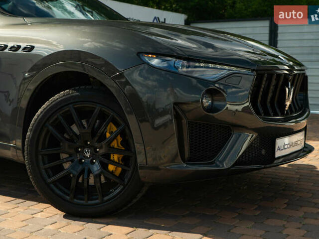 Сірий Мазераті Леванте, об'ємом двигуна 2.98 л та пробігом 70 тис. км за 41999 $, фото 8 на Automoto.ua