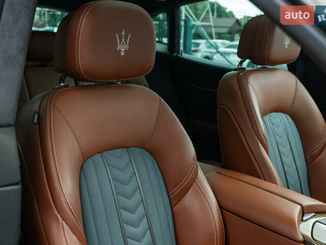 Сірий Мазераті Леванте, об'ємом двигуна 2.98 л та пробігом 70 тис. км за 41999 $, фото 54 на Automoto.ua