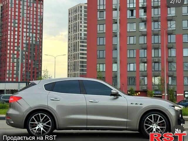 Мазераті Леванте 2016 у Полтаві на Automoto.ua Сірий Мазераті Леванте, об'ємом двигуна 3 л та пробігом 80 тис. км за 38000 $, фото 1 на Automoto.ua