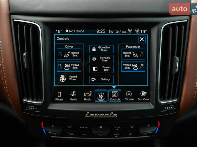 Сірий Мазераті Леванте, об'ємом двигуна 2.98 л та пробігом 70 тис. км за 41999 $, фото 61 на Automoto.ua