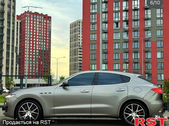 Мазераті Леванте 2016 у Полтаві на Automoto.ua Сірий Мазераті Леванте, об'ємом двигуна 3 л та пробігом 80 тис. км за 38000 $, фото 5 на Automoto.ua