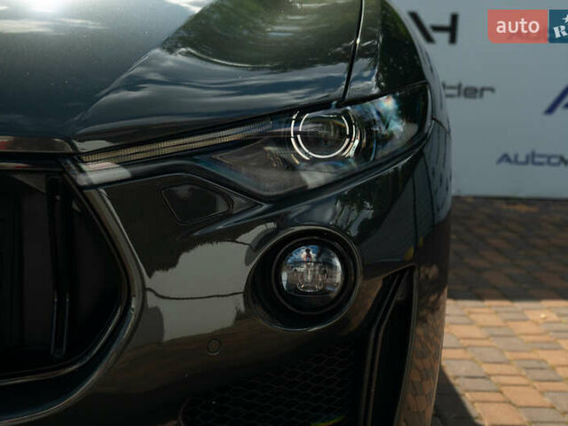 Сірий Мазераті Леванте, об'ємом двигуна 2.98 л та пробігом 70 тис. км за 41999 $, фото 3 на Automoto.ua