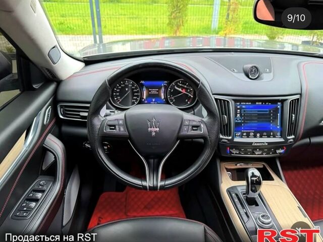 Мазераті Леванте 2016 у Полтаві на Automoto.ua Сірий Мазераті Леванте, об'ємом двигуна 3 л та пробігом 80 тис. км за 38000 $, фото 8 на Automoto.ua