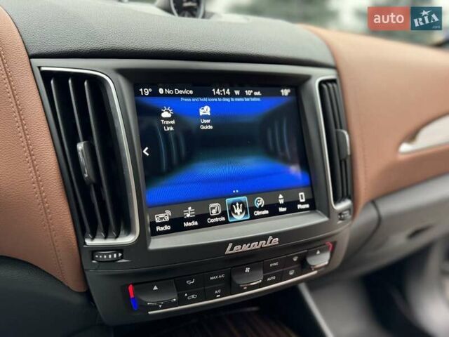 Серый Мазерати Леванте, объемом двигателя 2.98 л и пробегом 99 тыс. км за 33000 $, фото 92 на Automoto.ua