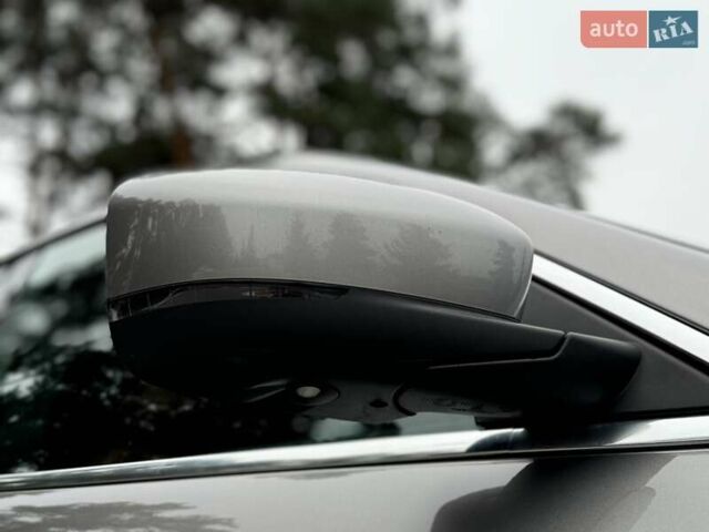 Серый Мазерати Леванте, объемом двигателя 2.98 л и пробегом 99 тыс. км за 33000 $, фото 18 на Automoto.ua