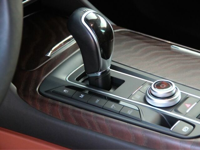 Сірий Мазераті Леванте, об'ємом двигуна 3 л та пробігом 67 тис. км за 33500 $, фото 13 на Automoto.ua