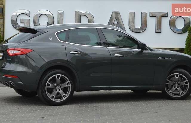 Мазераті Леванте 2017 у Одесі на Automoto.ua Сірий Мазераті Леванте, об'ємом двигуна 3 л та пробігом 70 тис. км за 26900 $, фото 12 на Automoto.ua