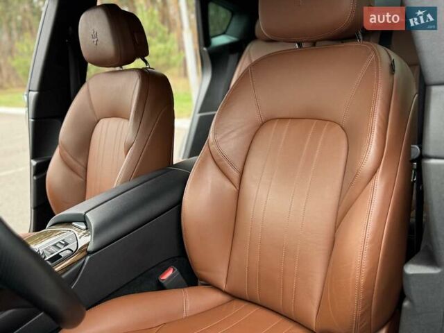 Серый Мазерати Леванте, объемом двигателя 2.98 л и пробегом 99 тыс. км за 33000 $, фото 36 на Automoto.ua