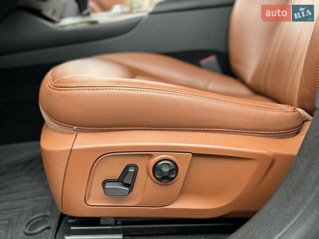 Серый Мазерати Леванте, объемом двигателя 2.98 л и пробегом 99 тыс. км за 33000 $, фото 35 на Automoto.ua