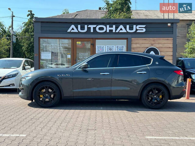 Сірий Мазераті Леванте, об'ємом двигуна 2.99 л та пробігом 96 тис. км за 41500 $, фото 4 на Automoto.ua