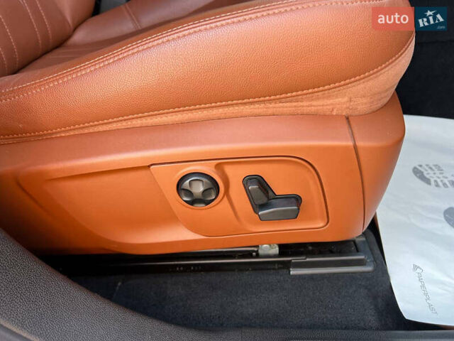 Сірий Мазераті Леванте, об'ємом двигуна 2.99 л та пробігом 96 тис. км за 41500 $, фото 24 на Automoto.ua