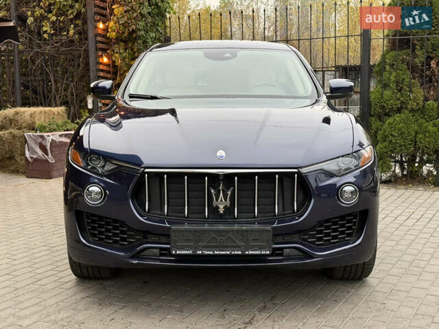 Мазерати Леванте 2018 в Киеве на Automoto.ua Синий Мазерати Леванте, объемом двигателя 2.99 л и пробегом 38 тыс. км за 30900 $, фото 1 на Automoto.ua