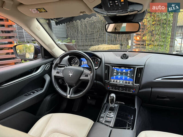 Мазерати Леванте 2018 в Киеве на Automoto.ua Синий Мазерати Леванте, объемом двигателя 2.99 л и пробегом 38 тыс. км за 30900 $, фото 14 на Automoto.ua