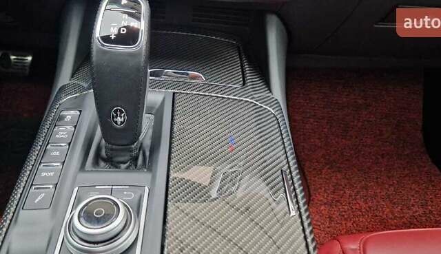 Синий Мазерати Леванте, объемом двигателя 2.99 л и пробегом 98 тыс. км за 30993 $, фото 14 на Automoto.ua