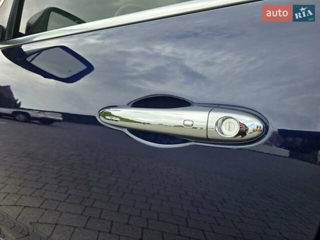 Мазераті Леванте 2018 у Львові на Automoto.ua Синій Мазераті Леванте, об'ємом двигуна 2.98 л та пробігом 32 тис. км за 31000 $, фото 2 на Automoto.ua