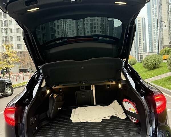 Синий Мазерати Леванте, объемом двигателя 3 л и пробегом 30 тыс. км за 59900 $, фото 6 на Automoto.ua