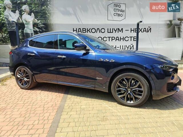 Синий Мазерати Леванте, объемом двигателя 2.98 л и пробегом 69 тыс. км за 55000 $, фото 8 на Automoto.ua