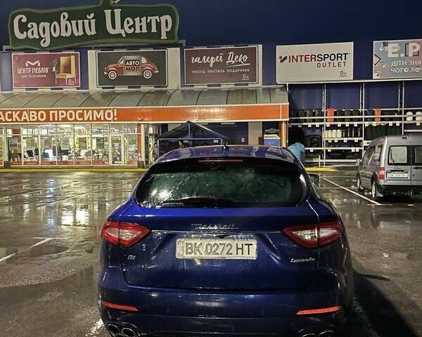 Синій Мазераті Леванте, об'ємом двигуна 2.98 л та пробігом 38 тис. км за 45000 $, фото 13 на Automoto.ua