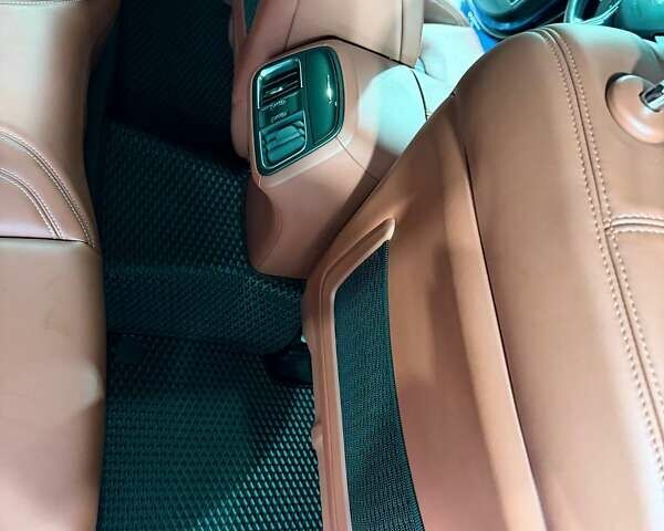 Синий Мазерати Леванте, объемом двигателя 2.99 л и пробегом 66 тыс. км за 49000 $, фото 2 на Automoto.ua