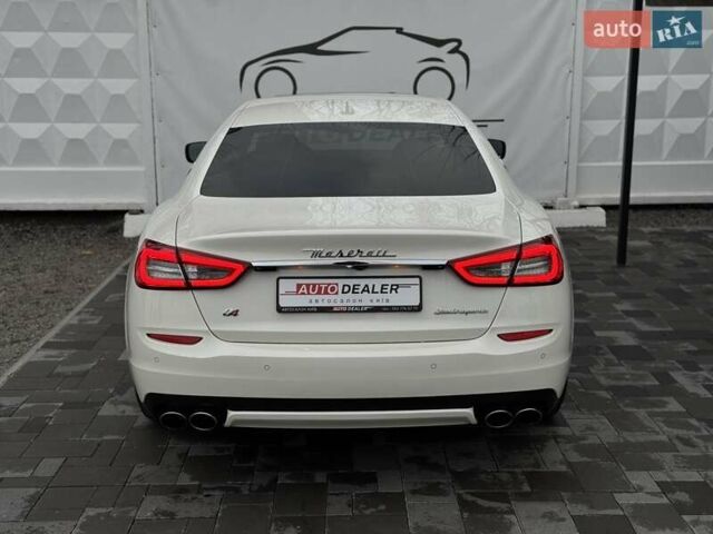 Белый Мазерати Кватропорте, объемом двигателя 2.98 л и пробегом 62 тыс. км за 29990 $, фото 10 на Automoto.ua