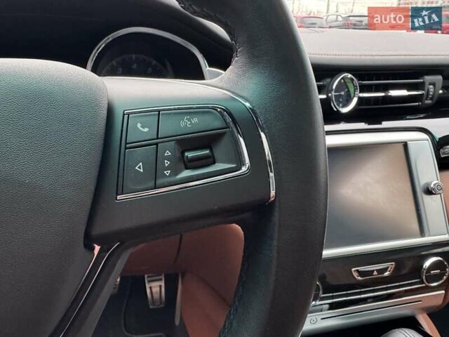 Белый Мазерати Кватропорте, объемом двигателя 2.98 л и пробегом 62 тыс. км за 29990 $, фото 45 на Automoto.ua