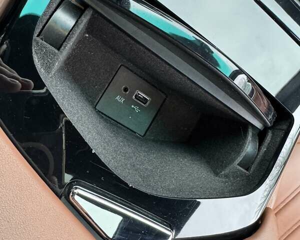 Белый Мазерати Кватропорте, объемом двигателя 2.98 л и пробегом 62 тыс. км за 29990 $, фото 60 на Automoto.ua