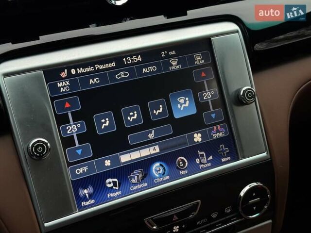 Белый Мазерати Кватропорте, объемом двигателя 2.98 л и пробегом 62 тыс. км за 29990 $, фото 52 на Automoto.ua