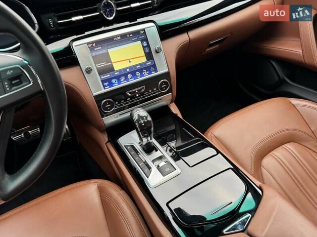 Белый Мазерати Кватропорте, объемом двигателя 2.98 л и пробегом 62 тыс. км за 29990 $, фото 46 на Automoto.ua