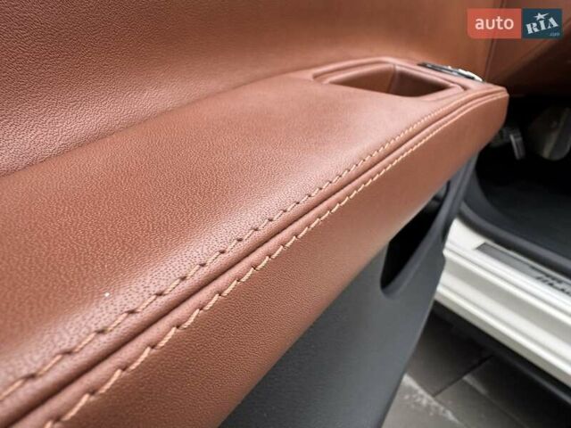 Белый Мазерати Кватропорте, объемом двигателя 2.98 л и пробегом 62 тыс. км за 29990 $, фото 28 на Automoto.ua