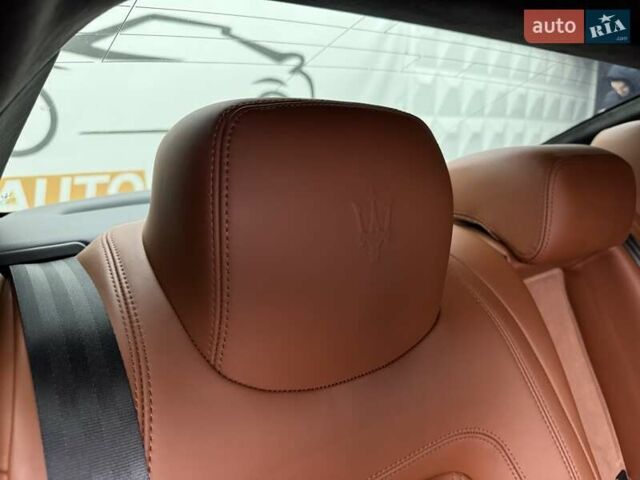 Белый Мазерати Кватропорте, объемом двигателя 2.98 л и пробегом 62 тыс. км за 29990 $, фото 73 на Automoto.ua