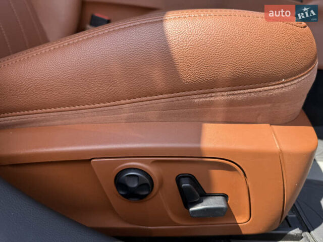 Білий Мазераті Quattroporte, об'ємом двигуна 2.98 л та пробігом 137 тис. км за 27999 $, фото 33 на Automoto.ua