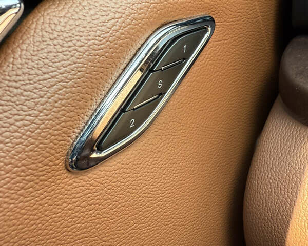 Білий Мазераті Quattroporte, об'ємом двигуна 2.98 л та пробігом 137 тис. км за 27999 $, фото 42 на Automoto.ua