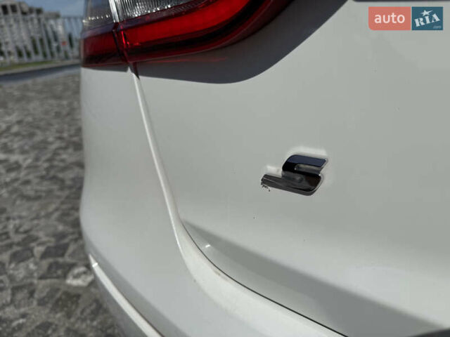 Білий Мазераті Quattroporte, об'ємом двигуна 2.98 л та пробігом 137 тис. км за 27999 $, фото 27 на Automoto.ua