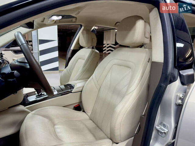 Бежевый Мазерати Кватропорте, объемом двигателя 2.98 л и пробегом 151 тыс. км за 30000 $, фото 36 на Automoto.ua