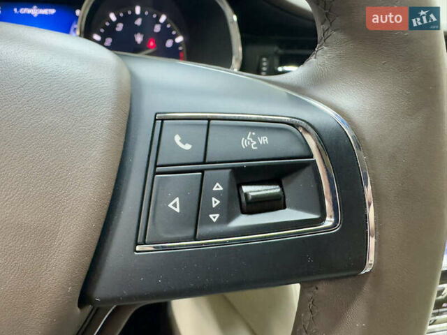 Бежевый Мазерати Кватропорте, объемом двигателя 2.98 л и пробегом 151 тыс. км за 30000 $, фото 60 на Automoto.ua