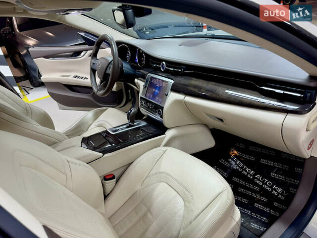 Бежевый Мазерати Кватропорте, объемом двигателя 2.98 л и пробегом 151 тыс. км за 30000 $, фото 50 на Automoto.ua