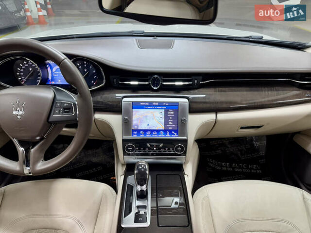 Бежевый Мазерати Кватропорте, объемом двигателя 2.98 л и пробегом 151 тыс. км за 30000 $, фото 58 на Automoto.ua