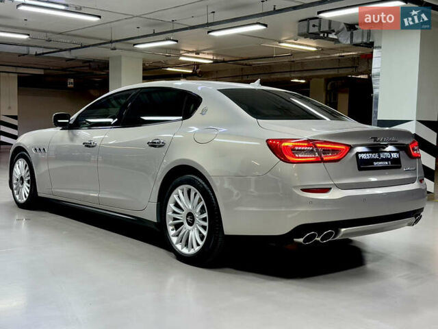 Бежевый Мазерати Кватропорте, объемом двигателя 2.98 л и пробегом 151 тыс. км за 30000 $, фото 18 на Automoto.ua