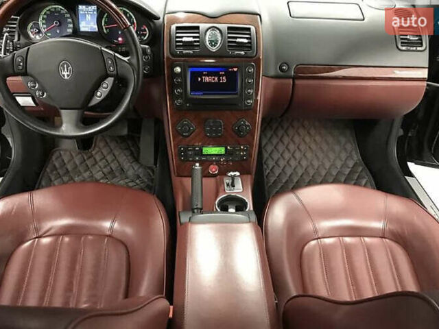 Черный Мазерати Кватропорте, объемом двигателя 4.24 л и пробегом 88 тыс. км за 13300 $, фото 19 на Automoto.ua