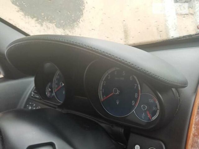 Черный Мазерати Кватропорте, объемом двигателя 4.2 л и пробегом 90 тыс. км за 21000 $, фото 33 на Automoto.ua