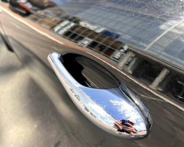 Черный Мазерати Кватропорте, объемом двигателя 4.2 л и пробегом 90 тыс. км за 21000 $, фото 10 на Automoto.ua