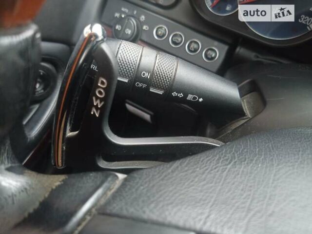 Черный Мазерати Кватропорте, объемом двигателя 4.2 л и пробегом 90 тыс. км за 21000 $, фото 30 на Automoto.ua