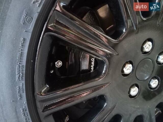 Черный Мазерати Кватропорте, объемом двигателя 4.2 л и пробегом 90 тыс. км за 21000 $, фото 13 на Automoto.ua