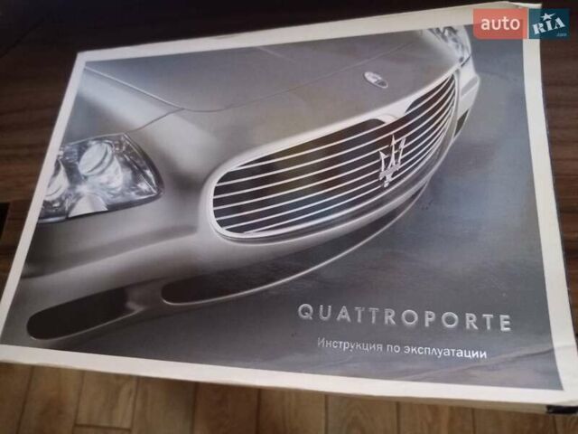 Черный Мазерати Кватропорте, объемом двигателя 4.2 л и пробегом 90 тыс. км за 21000 $, фото 42 на Automoto.ua