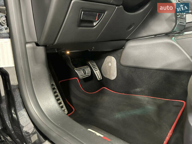 Черный Мазерати Кватропорте, объемом двигателя 3.8 л и пробегом 69 тыс. км за 29700 $, фото 39 на Automoto.ua