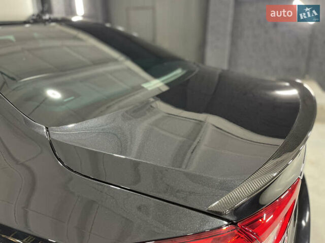 Черный Мазерати Кватропорте, объемом двигателя 3.8 л и пробегом 69 тыс. км за 29700 $, фото 12 на Automoto.ua